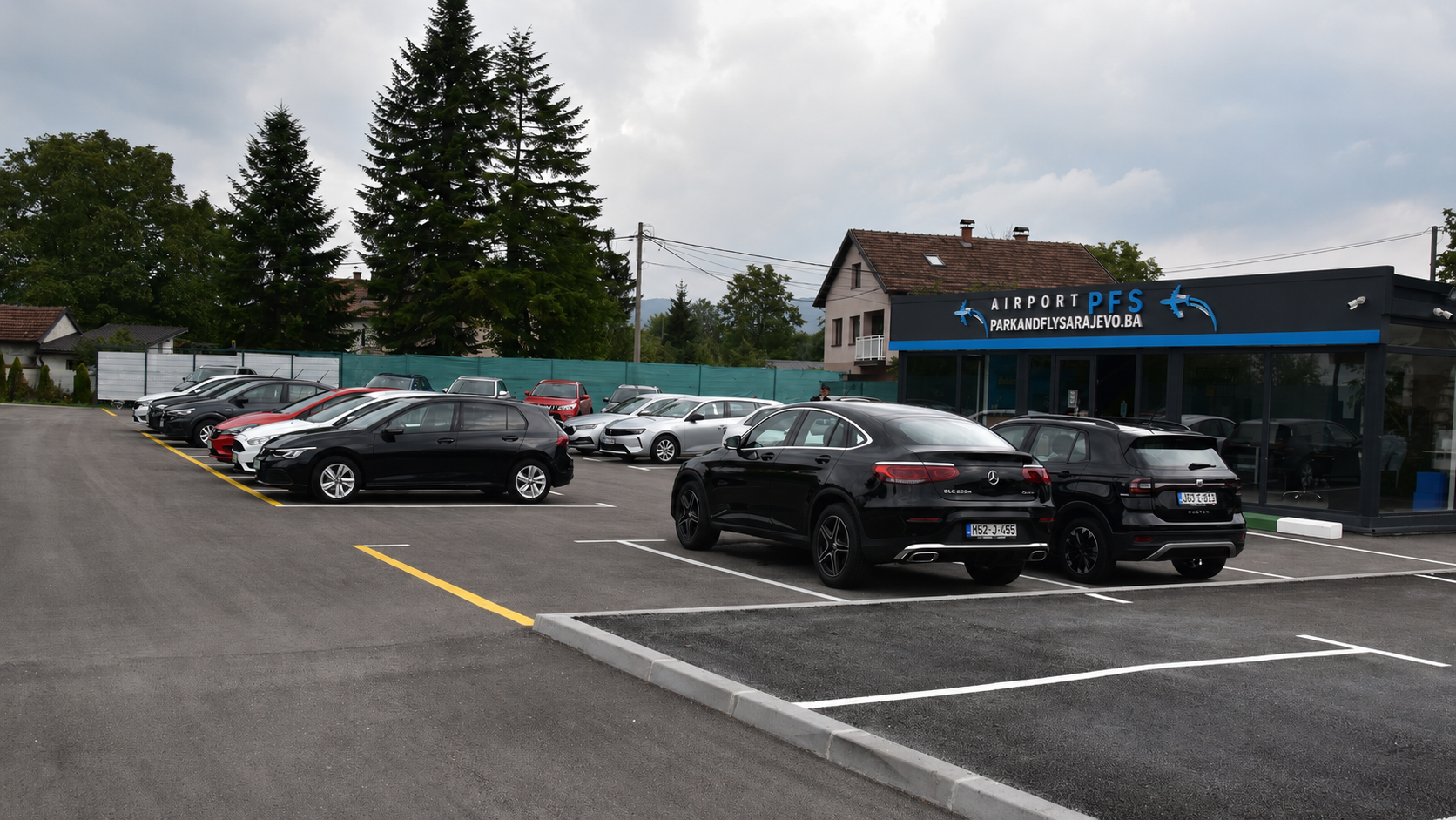 Parking Park and Fly Sarajevo 3
